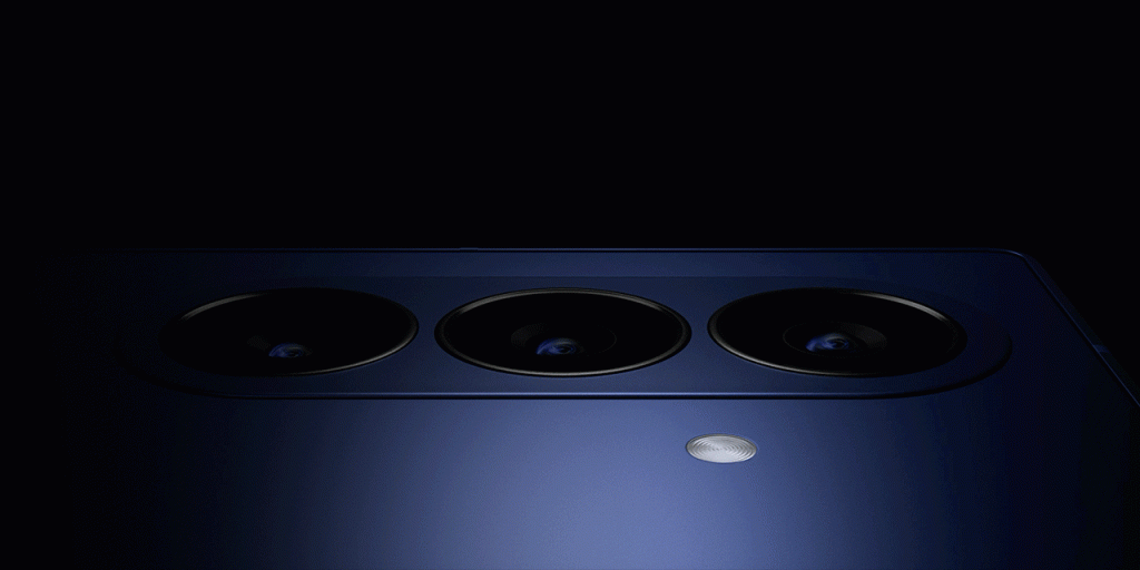 33594-170Camera.gif